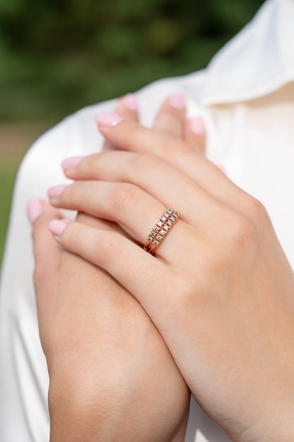 Deimantų juostelės žiedas