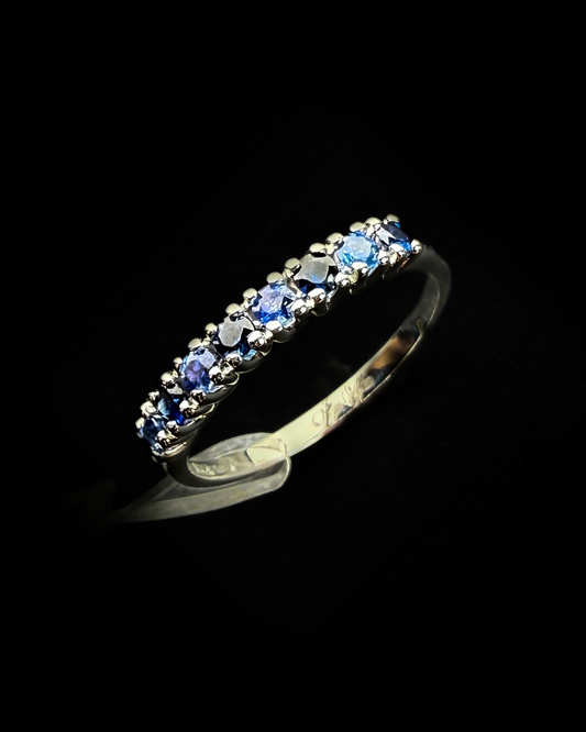 Karališkųjų mėlynų safyrų juostelės žiedas